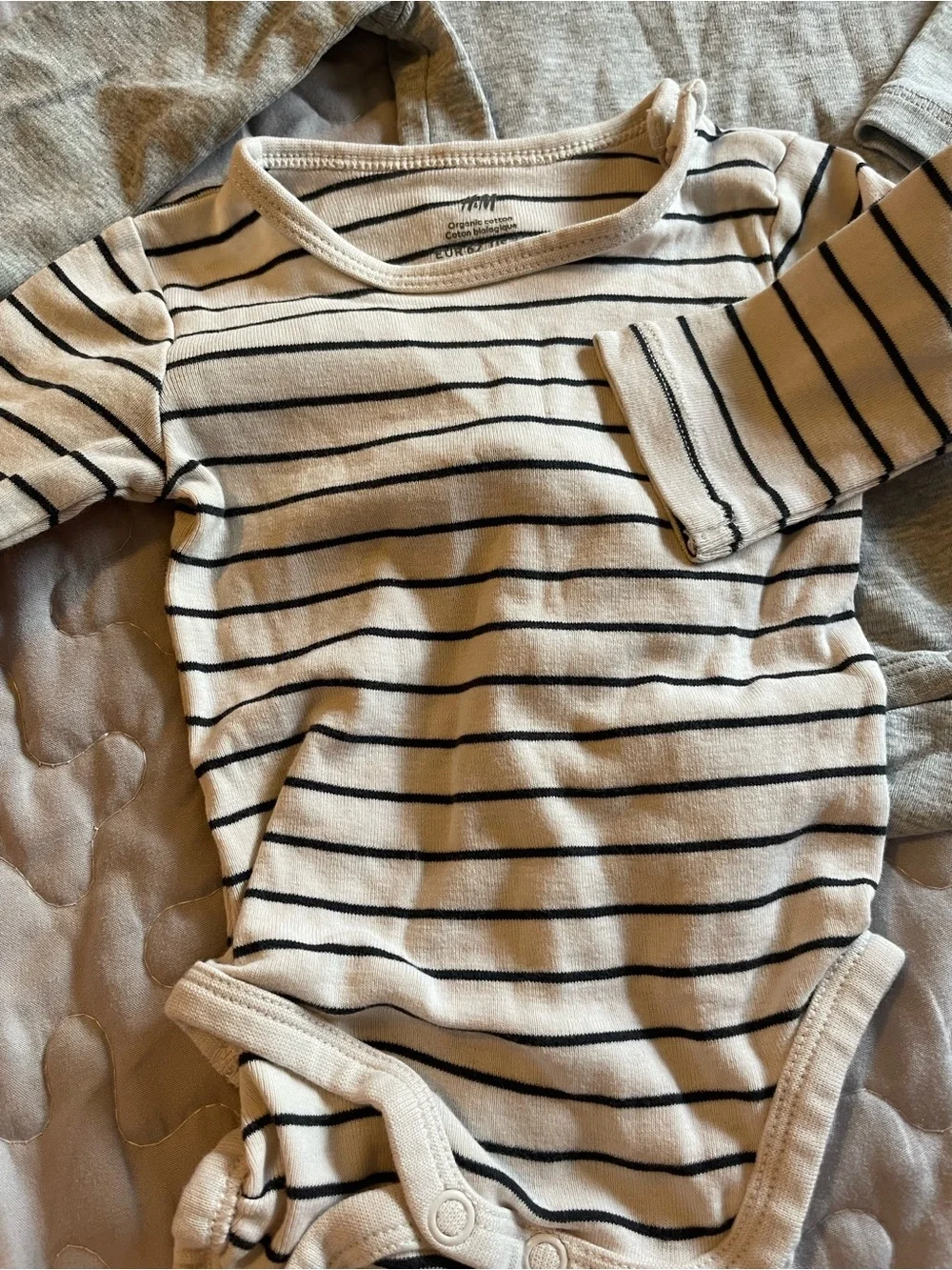 H&M longsleeve bodysuits